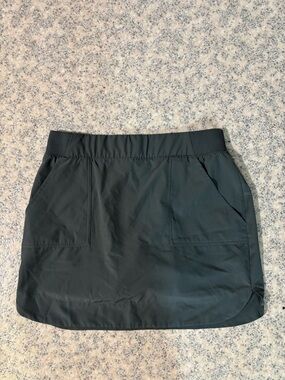 Apana High-Waisted Athletic Skort size medium
